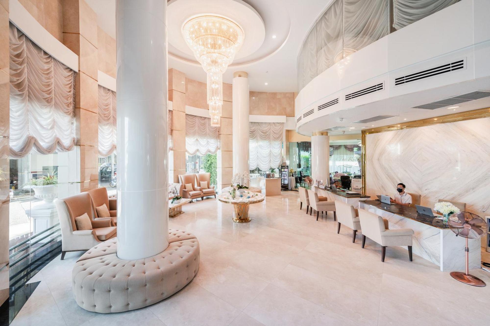 Royal Pavilion Hua Hin Exterior photo